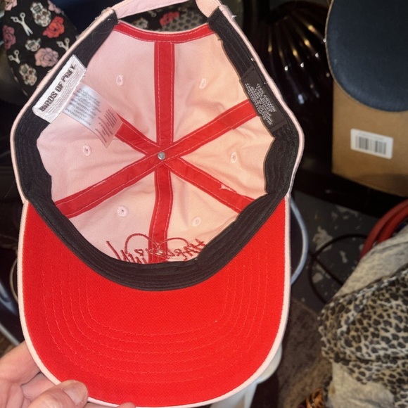 New DC COMICS BIRDS OF PREY HARLEY QUINN CAT EARS PINK STRAPBACK BASEBALL CAP - Picture 5 of 5